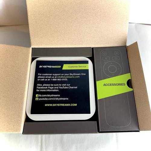 SkyStream One Android Media Streamer. Box w/ Power Supplies Brand New in Box - Picture 6 of 8
