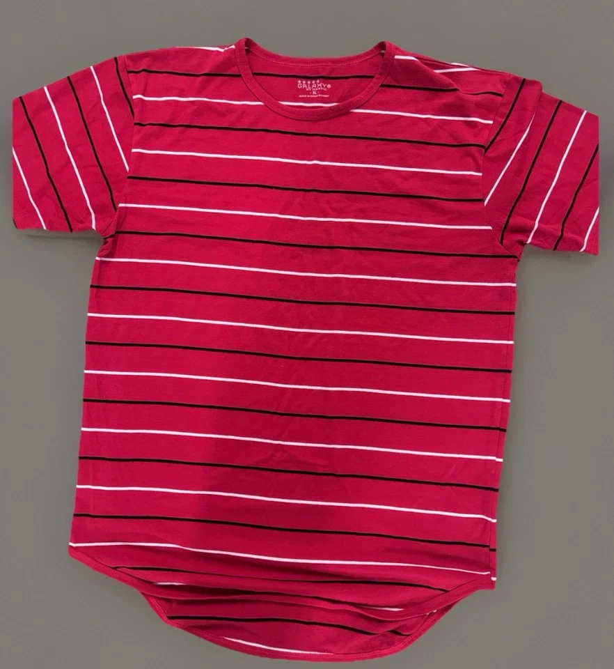 Galaxy by Harvic Men's Red, Black And White Shirt - Image 2 of 4