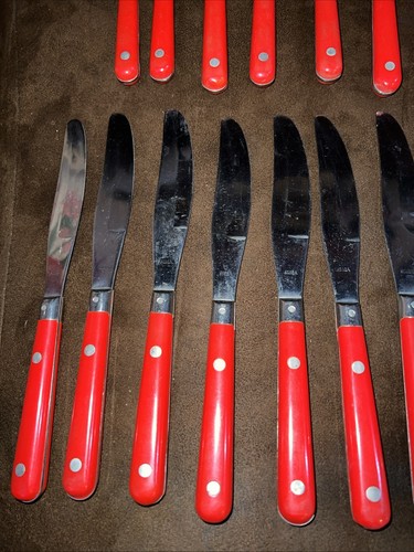 WF Washington Forge 24 piezas MARDI GRAS mango rojo cubiertos acero inoxidable Corea de colección - Imagen 2 de 6