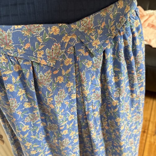 Liberty Plus Rock "ready to sew" Blumenmuster Baumwolle/Wolle Mix neu aus altem Lagerbestand Kragen Bund - Bild 6 von 9