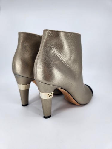 Chanel Interlocking CC Metallic Leather Gold Black Cap Toe High Heel Booties 6.5 - Picture 3 of 17