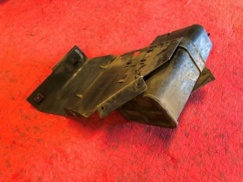 Bote de vapor Chevrolet K2500 K3500 98 7,4 L combustible usado Foto 2 de 4