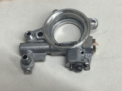 STIHL OEM OIL PUMP 1142 640 3200 MS500i MS500i-R MS462 MS462C C-M R RESCUE 500i - Picture 3 of 3