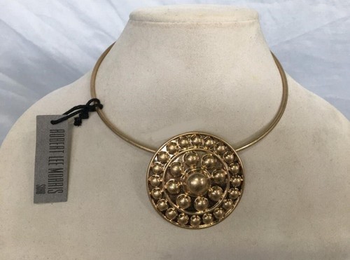 Robert Lee Morris Soho Gold Shield Pendant Wire Collar Necklace – 17” Chic ✨ - Picture 3 of 12