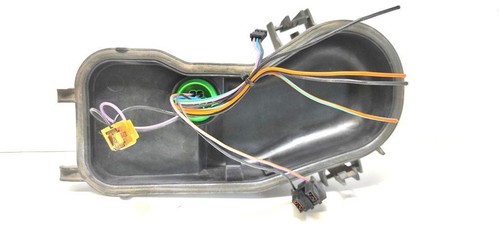 Ford Mondeo Mk III 2002 Headlight Cover 1305239176 UST72085 - Picture 3 of 7