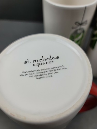 St. Nicholas Square Set Of 4 Tall Love Gift Tags Decor Coffee/Tea Mugs - Picture 10 of 10