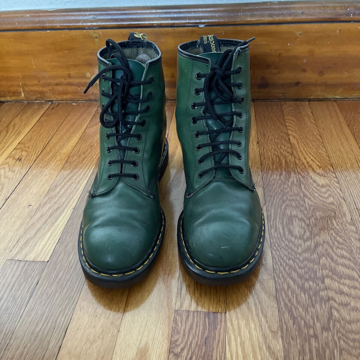 Vintage Dr. Martens Doc England 1460 Green Leather Boots Vintage Dr. Martens Doc England 1460 Green Leather Boots