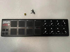 Non-Working AKAI Professional LPD8 Portable USB-powered Laptop Pad Controller