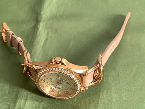 Fossil Riley ES3466 Daydate and Leather Multifunction 10Atm Quartz Women's Watch - Picture 17 of 18