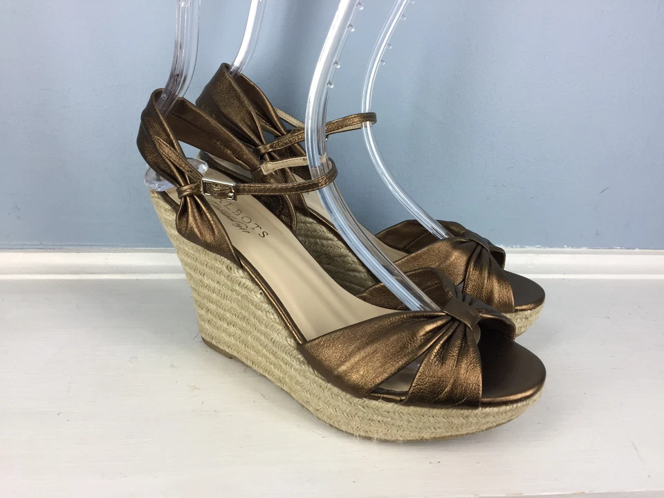 Talbots 9 Euc Bronze Leather Wedge Espadrilles Sandals heel Ankle Strap Career  - Image 3 of 4