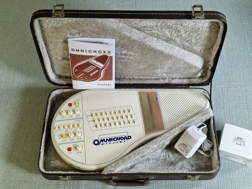 Suzuki OMNICHORD OM-27 Fully serviced by Omnichord Heaven - Interesting History