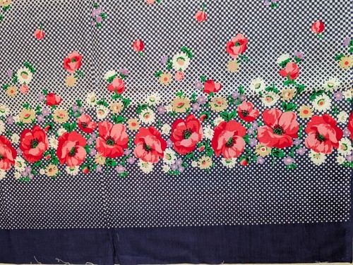 Vintage Navy & White Polka Dot Cotton Fabric W/ Red Poppies & Daisies 47" x 35" - Picture 6 of 8
