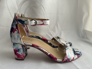 naturalizer vera ankle strap