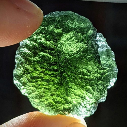 MOLDAVITE BALL SHAPE GREAT TEXTURE Tektite Genuine Certified Authentic Meteorite - Picture 6 of 9
