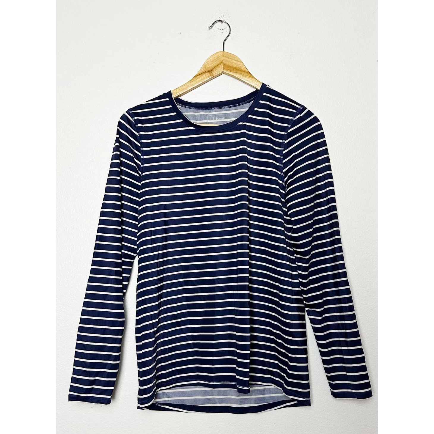 L.L. Bean Womens UPF 50+ Sun Shirt Blue White Stripe sz S