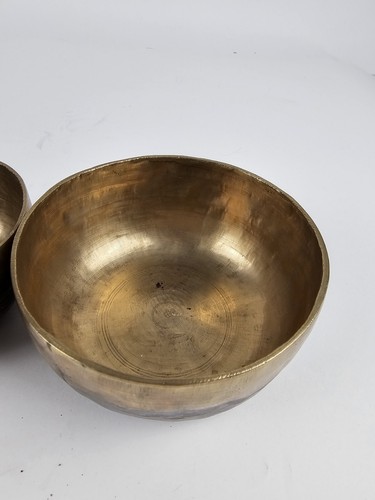 Antique Nesting Singing Bowls Deep Relaxing Sound Handmade Brass Set of 3 - RARE - Picture 10 of 15