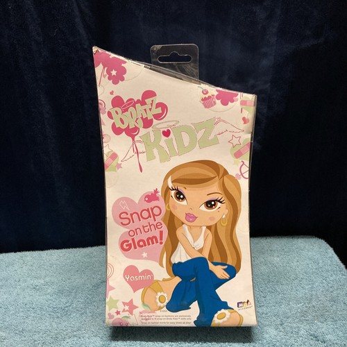 Bratz Kidz Yasmin Snap-On Moda Usando Jeans 7 Piezas de Moda J2 - Imagen 6 de 8