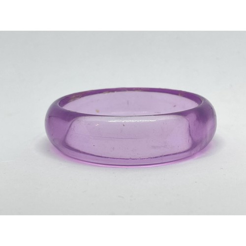 Lilac transparent plastic midi width bangle - Picture 6 of 10