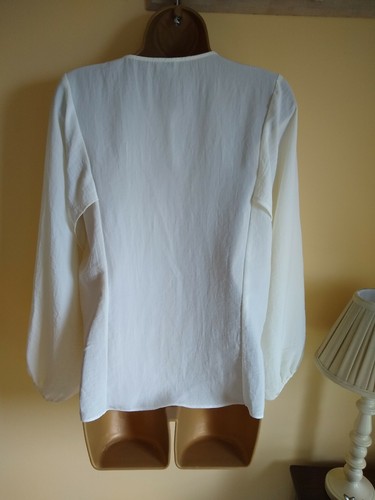 River island size 12 cream button up top blouse NWT - Picture 5 of 7