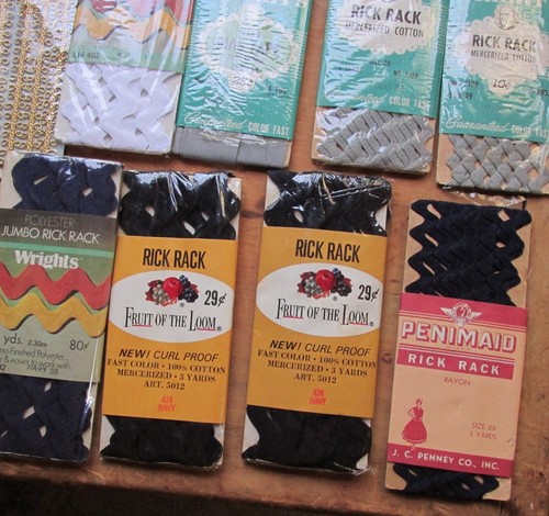 Vintage Lot 27+ Assorted Sewing Craft Trims~ Rick Rack, Bias Tape ~ Multicolor - Picture 7 of 10