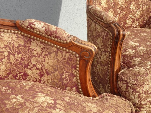 Pair French Bergere Louis XVI Petite Burgundy Side Chairs w Down Cushions - Picture 8 of 12
