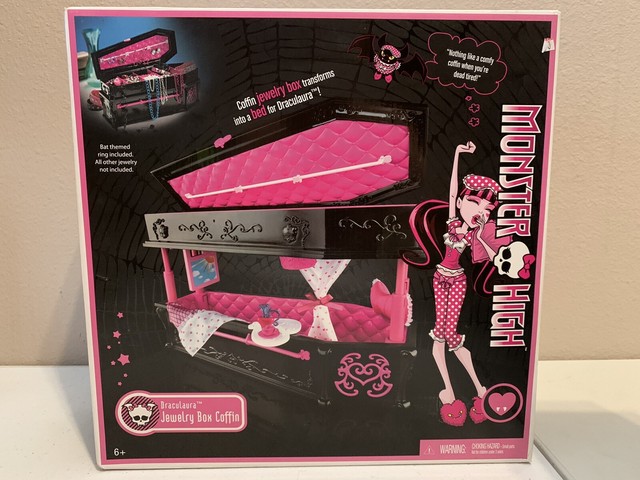 draculaura coffin bed