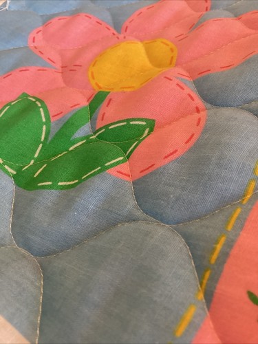 VINTAGE CRANSTON PRINT WORKS BABY ALPHABET QUILTED COT QUILT ~ 35" x 45" LONG - Picture 12 of 13
