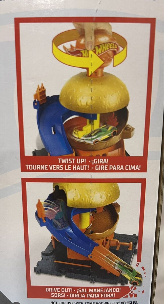 NEW 2022 Mattel Hot Wheels City BURGER DRIVE-THRU Playset with 1 Car  Vehicle