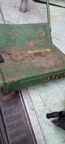 ATCO Super Raker 14 vintage green lawn aerator