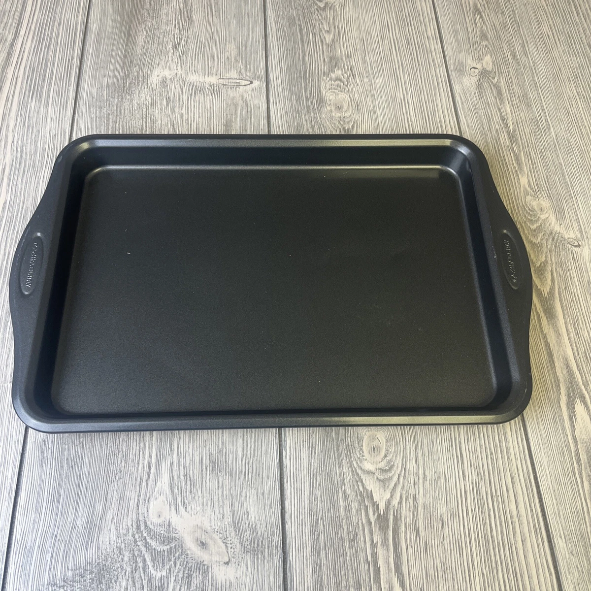 Rachael Ray Bakeware 9 x 13 Cake Pan