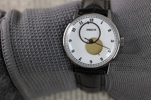 Raketa Copernicus Kopernik Soviet classic Watch Mechanical / Unisex case 34mm. - Picture 8 of 9
