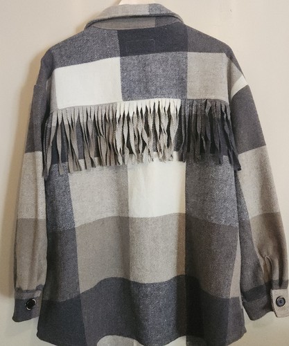 J49 Jason Maxwell tan, gray, and cream plaid jacket with fringe on back - Picture 6 of 9