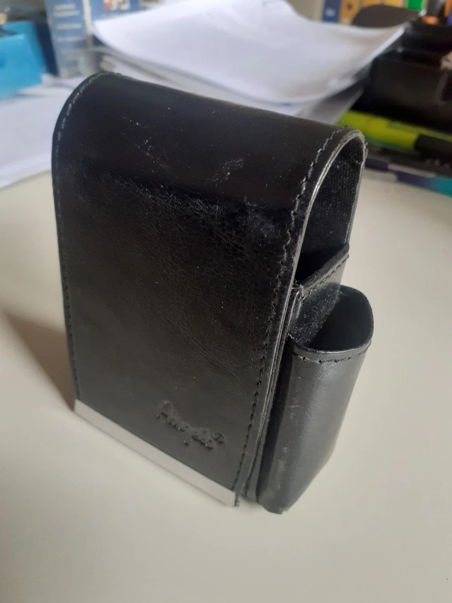 Portasigarette Deluxe Knight con accendino a gas integrato e possibilità di personalizzazione - Italia