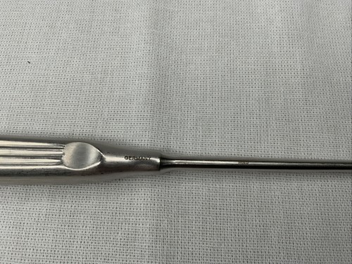 Aesculap ER212R Thomas Uterine Curette Size 2 - Picture 8 of 9