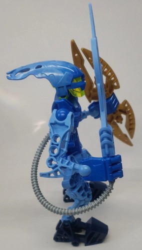 LEGO Bionicle Berix Set #8975 No Instructions No Box - Picture 3 of 5