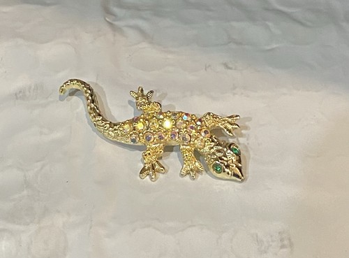 Gecko Lizard Chameleon Green Eye Rhinestone Gold Tone Enamel Pin Vintage - Picture 2 of 5