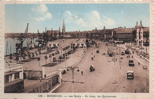 33 BORDEAUX LES QUAIS EN FACE LES QUINCONCES