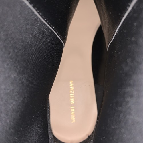 Stuart Weitzman Size 11B Black Leather Plain Toe Pull On Chelsea Boots Chunky - Picture 8 of 10