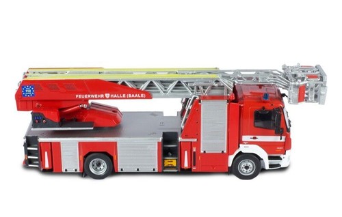 IXO MODELS 1/43 MERCEDES-BENZ ATEGO DLA(K)23/12 FEUERWEHR HALLE (SAALE) - Picture 6 of 8