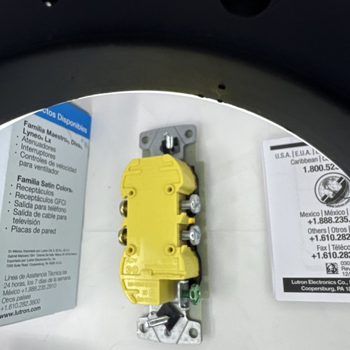 Interruptor de luz de salida verde Greenbriar Lutron SCR-15 Y SC 1PS - Imagen 6 de 6