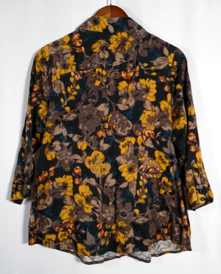 Colección 212 Mujer Top Floral Oscuro Abotonado Talla 1X Elástico Hada Grunge Foto 3 de 4