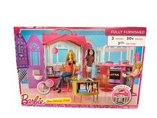 Barbie Glam Getaway Portable Dollhouse, 1 Story with Furniture, Accessories and 