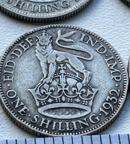 George V Shillings - Jedes Jahr 1927 bis 1936 insgesamt 10 Münzen 50% Silber B