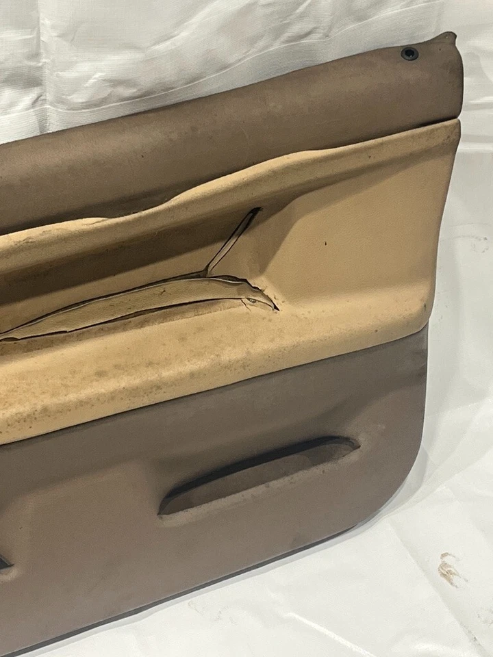 BMW 318I E36 Convertible Front Right Interior Door Lining Panel Beige OEM - Image 4 of 4