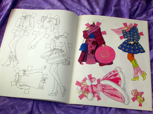 BARBIE PAPER DOLL punch out & color Golden Book 1991 not used (books) - Picture 4 of 4