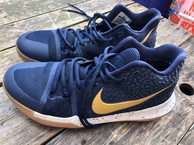 nike kyrie 3 blu