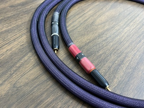 Harmonic Tech Magic Link One RCA Audio Interconnects (Pair) - 5 FT Long - Picture 10 of 19