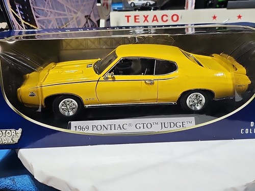 VINTAGE MOTORMAX 1969 Pontiac GTO Judge Yellow BEAUTIFUL VERY NICE CAR ๐  - Picture 22 of 24
