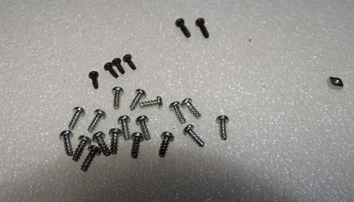 Nintendo Wii Mini RVL-201 ALL inside Screws & Nut ONLY-Just OK Cosmetic-READ - Picture 11 of 11