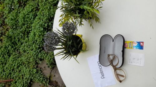 Lesebrille OIK Laola verglast von Fielmann in Sehstärke R: +3,75 Dpt, L: +3,25 - Bild 10 von 24